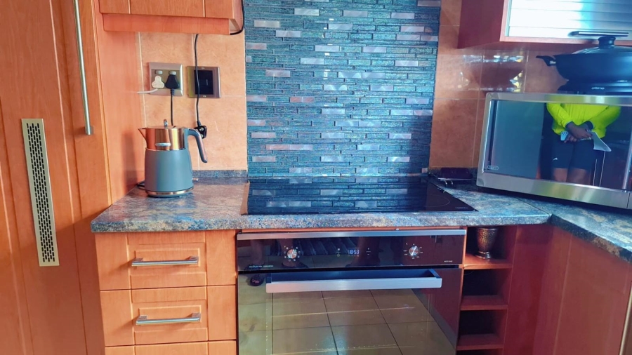 2 Bedroom Property for Sale in Mdantsane Eastern Cape